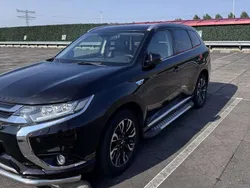 Gebruikt 2016 Mitsubishi Outlander P-HEV SUV | € 18.999 (Duur)