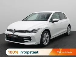 Wit Nieuw 2025 VW Golf VIII Edition Hatchback | € 36.450 (Goede deal)