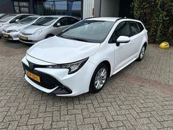 Wit Gebruikt 2024 Toyota Corolla Business Edition Stationwagen | € 25.950 (Goede deal)