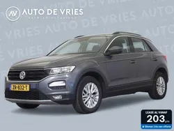 Grijs Gebruikt 2019 VW T-Roc Style SUV | € 14.950 (Eerlijke prijs)