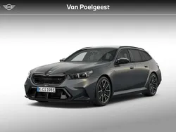 Bmw individual dravitgrau Nieuw 2025 BMW M5 Stationwagen | € 174.935 (Eerlijke prijs)