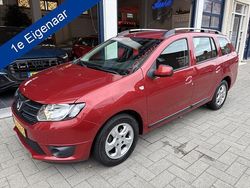 Rood Gebruikt 2015 Dacia Logan MCV Prestige MPV | € 8.399 (Duur)