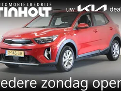Rood Gebruikt 2023 Kia Stonic SUV | € 19.950 (Goede deal)