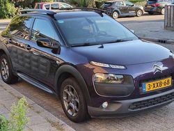 Paars Gebruikt 2014 Citroën C4 Cactus PureTech Hatchback | € 5.000 (Eerlijke prijs)