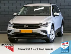 Grijs Gebruikt 2023 VW Tiguan Business+ SUV | € 36.950 (Super prijs)