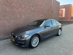 Grijs Gebruikt 2013 BMW 320 Executive Sedan | € 12.999 (Eerlijke prijs)
