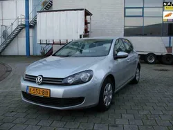Grijs Gebruikt 2009 VW Golf VI Hatchback | € 5.750 (Eerlijke prijs)