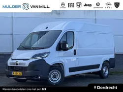 Wit Nieuw 2024 Citroën Jumper MPV | € 31.995
