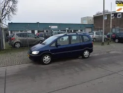 Blauw Gebruikt 2000 Opel Zafira Comfort MPV | € 1.450 (Eerlijke prijs)