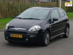 Zwart Gebruikt 2010 Fiat Punto Evo Dynamic Hatchback | € 1.499 (Eerlijke prijs)