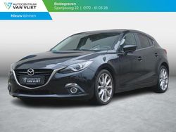 Zwart Gebruikt 2015 Mazda 3 Hatchback | € 16.099 (Eerlijke prijs)