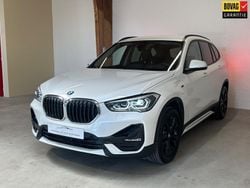 Wit Gebruikt 2022 BMW X1 Sport Line SUV | € 31.995 (Eerlijke prijs)