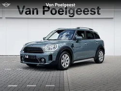 Sage green Gebruikt 2022 Mini One Countryman Business SUV | € 24.900 (Duur)