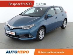 Blauw Gebruikt 2016 Toyota Auris Hybrid Edition-S Hatchback | € 11.549 (Goede deal)