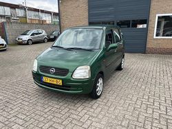 Groen Gebruikt 2001 Opel Agila Comfort Hatchback | € 1.190 (Eerlijke prijs)