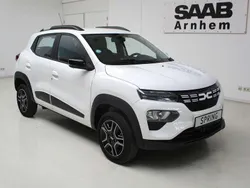 Wit Gebruikt 2023 Dacia Spring Essentiel Hatchback | € 9.995 (Goede deal)