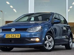 Blauw Gebruikt 2015 VW Polo Comfortline Hatchback | € 6.344 (Goede deal)