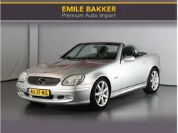Grijs, metallic lak Gebruikt 2002 Mercedes SLK320 Edition Cabriolet | € 13.450 (Eerlijke prijs)