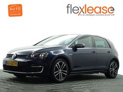 Blauw, metallic lak Gebruikt 2015 VW Golf VII GTE Hatchback | € 14.900 (Duur)