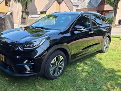 Zwart Gebruikt 2019 Kia e-Niro SUV | € 19.750 (Goede deal)