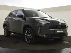 Zwart Gebruikt 2023 Toyota Yaris Cross Edition SUV | € 26.900 (Goede deal)