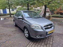 Grijs Gebruikt 2006 Chevrolet Aveo Sedan | € 2.999 (Eerlijke prijs)