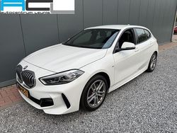 Hatchback Gebruikt 2021 BMW 118 Executive Hatchback | € 25.900 (Iets duurder)
