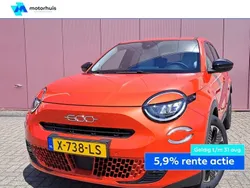 Oranje Gebruikt 2023 Fiat 600 La Prima SUV | € 27.390