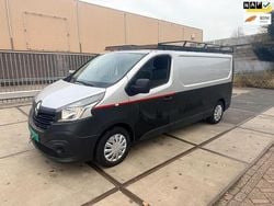 Grijs Gebruikt 2016 Renault Trafic Van | € 8.499 (Super prijs)