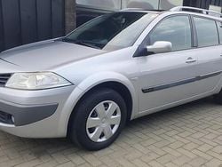Grijs (metallic) Gebruikt 2007 Renault Mégane GrandTour Business Stationwagen | € 795 (Super prijs)