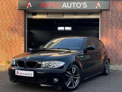 Zwart Gebruikt 2006 BMW 116 Executive Hatchback | € 3.750 (Eerlijke prijs)