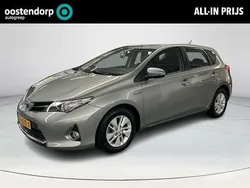 Grijs Gebruikt 2015 Toyota Auris Hatchback | € 14.900 (Eerlijke prijs)