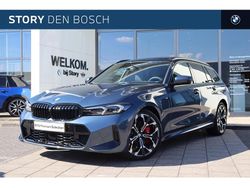 Blauw Gebruikt 2025 BMW 330e Executive Stationwagen | € 57.450 (Duur)