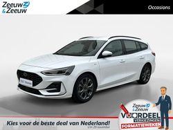Wit Gebruikt 2023 Ford Focus ST-Line Stationwagen | € 22.845 (Eerlijke prijs)