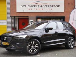 Zwart (metallic) Gebruikt 2021 Volvo XC60 Business Edition SUV | € 38.395 (Super prijs)