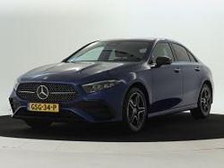 Donker 970 spectraalblauw metallic Gebruikt 2024 Mercedes 250 AMG Sedan | € 39.445 (Super prijs)