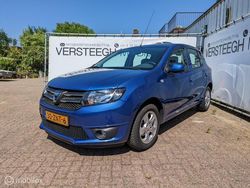 Blauw Gebruikt 2013 Dacia Sandero Lauréate Hatchback | € 6.490 (Eerlijke prijs)