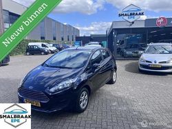 Zwart Gebruikt 2013 Ford Fiesta Style Hatchback | € 6.950 (Iets duurder)