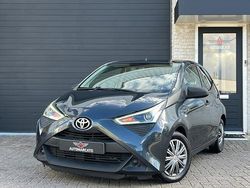 Grijs Gebruikt 2019 Toyota Aygo Hatchback | € 5.995 (Eerlijke prijs)