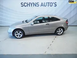 Grijs Gebruikt 2005 Mercedes 200 Coupé | € 5.950 (Eerlijke prijs)