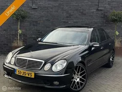 Zwart Gebruikt 2002 Mercedes E240 Avantgarde Sedan | € 5.995 (Duur)
