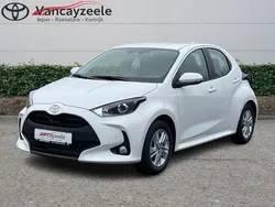 Wit Nieuw 2025 Toyota Yaris Sedan | € 24.100 (Super prijs)