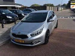 Grijs Gebruikt 2015 Kia Ceed Comfort Hatchback | € 8.950 (Eerlijke prijs)