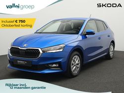 Blauw Gebruikt 2024 Skoda Fabia Style Hatchback | € 21.150 (Eerlijke prijs)