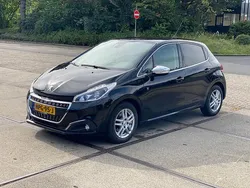 Zwart Gebruikt 2018 Peugeot 208 Hatchback | € 10.999 (Goede deal)
