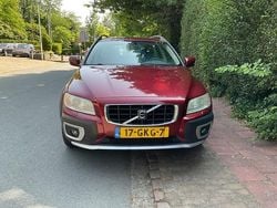 Rood (metallic) Gebruikt 2007 Volvo XC70 Summum Stationwagen | € 4.500