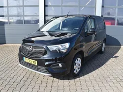 Zwart Gebruikt 2019 Opel Combo Innovation MPV | € 14.657 (Duur)