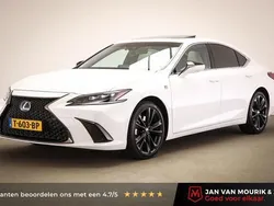 Wit Gebruikt 2023 Lexus ES300H Sport Line Sedan | € 45.900 (Super prijs)