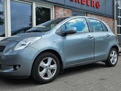 Grijs Gebruikt 2006 Toyota Yaris Luna Hatchback | € 4.450 (Eerlijke prijs)