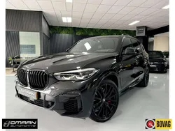 Zwart Gebruikt 2020 BMW X5 M Sport SUV | € 54.990 (Eerlijke prijs)